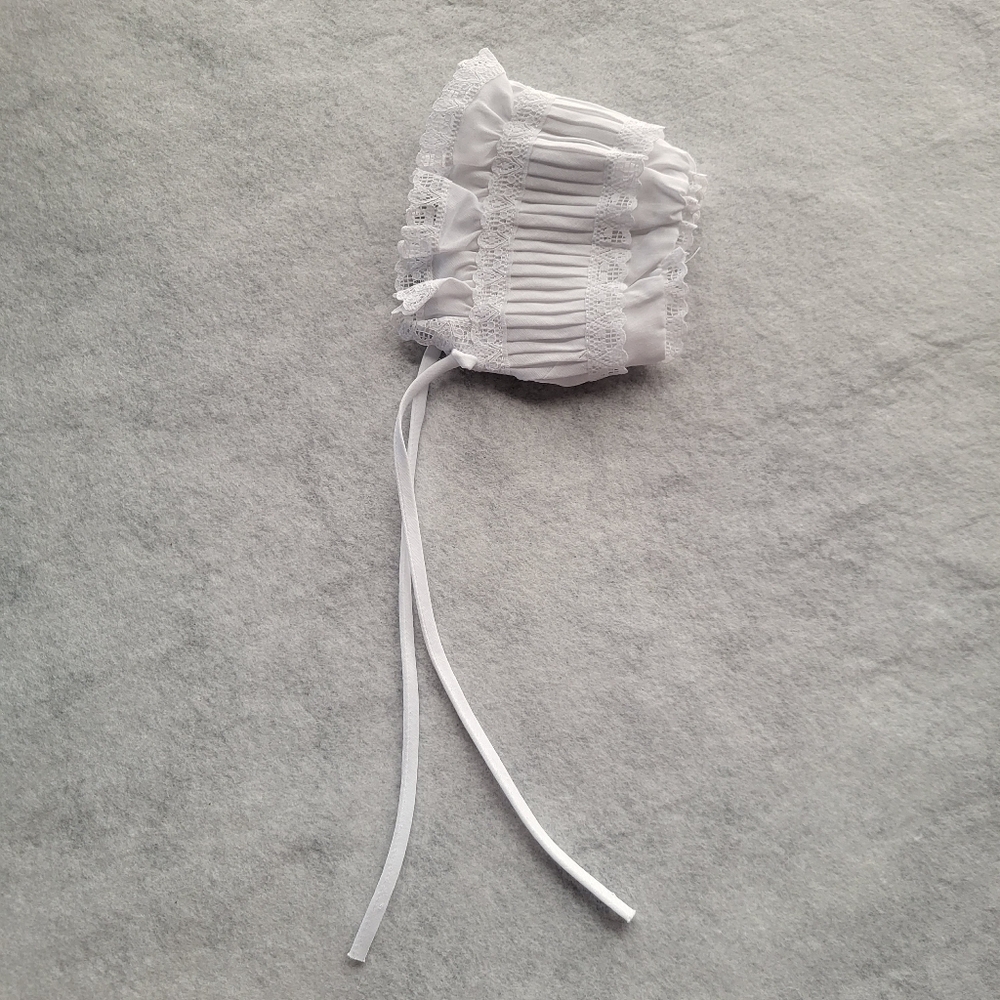 New Born Baby Bonnet Vintage 1986 White Open Back Tie Closure